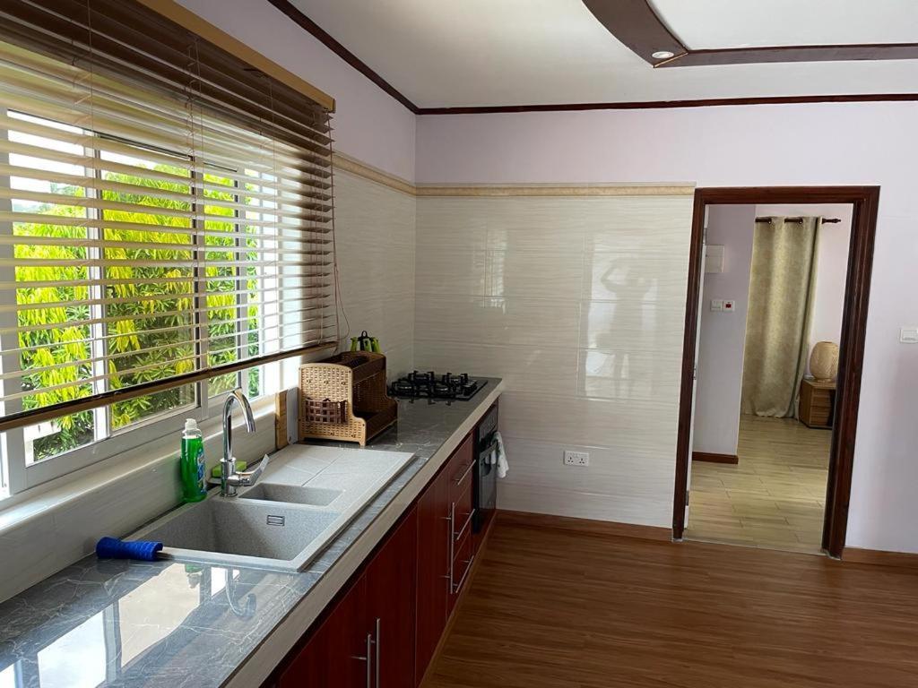 Mokara Holiday Apartment آنس رويال المظهر الخارجي الصورة