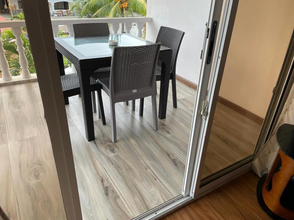 Mokara Holiday Apartment آنس رويال المظهر الخارجي الصورة